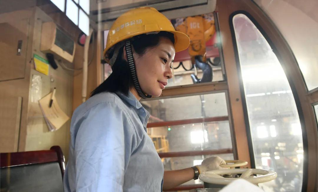 王芳 高空中的“守護(hù)者”.jpg 王芳 高空中的“守護(hù)者”.jpg